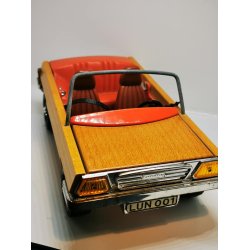 Lundby bil i tr fra 1972 (brugt/meget fin stand)