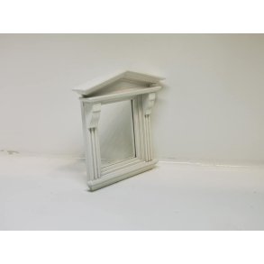 Victoriansk vindue i hvidmalet tr (brugt/som nyt)