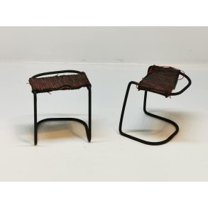 Skammel/stol med metal stativ (gammel)