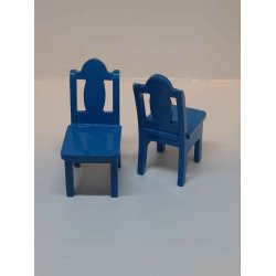 Spisebordsstol i tr til dukkehus scala 1:16/1:18 (brugt)