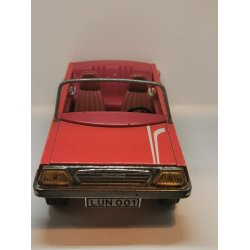 Lundby bil i tr og plastik fra 1970erne (brugt)