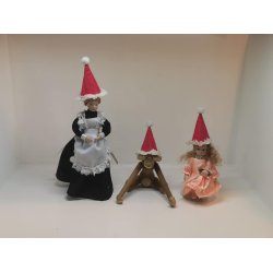 1. Nissehue med kvast (hndlavet)