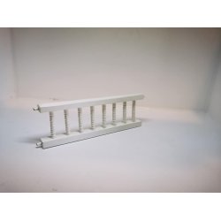 Gelnder i hvidmalet tr (brugt)