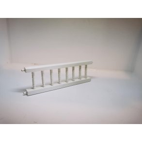 Gelnder i hvidmalet tr (brugt)