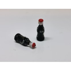 2 Cola flasker til dukkehus scala 1:16 (ny)