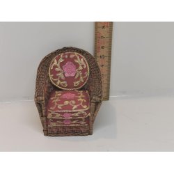 Reutter kurve stol i resin (brugt)