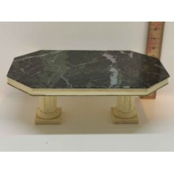 Petite princess spisebord fra 1960'erne (brugt)