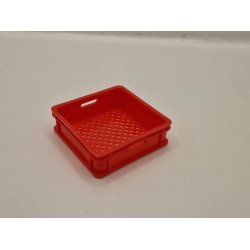 Firkantet kasse i plastik (ny) ml 4,3 x 4,3 cm