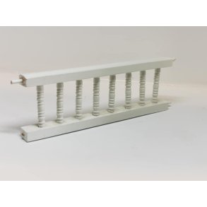 Gelnder i hvidmalet tr (brugt)