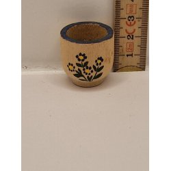 Urtepotte i tr (brugt)