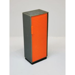 Skab i plastik (brugt)