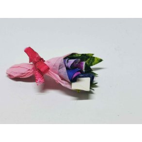 Blomster buket i papir med kort (hndlavet)