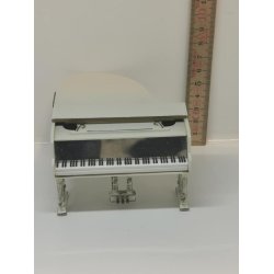 Petite princess piano inkl skammel fra 1960'erne (brugt)