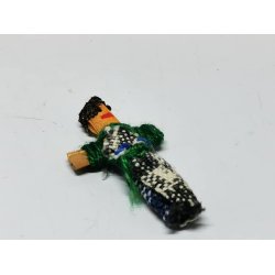 Lille stof/garn dukke (brugt)