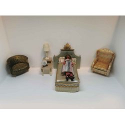 Petite Princess "guld" stol (brugt)