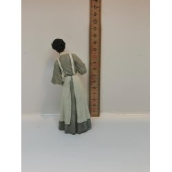 Stuepige der stryger i resin scala 1:12 (ny)