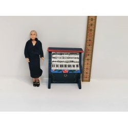 Dora Kuhn klaver (brugt)