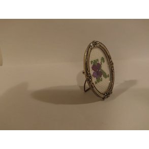 Broderi i slv ramme (brugt)