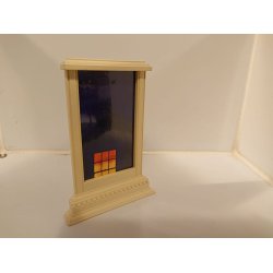 Vindue med 2 udsigts billeder (brugt) American girl